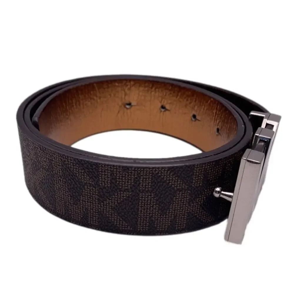 Michael Kors Size M Jet Set Signature Belt